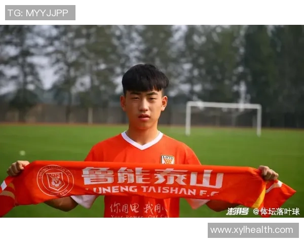 深圳羽毛球队在杯赛积分榜上以50分稳居第一展现强劲实力