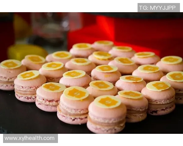 足球明星们的美食盛宴分享让你领略他们的独特味蕾与生活方式 足球明星们的美食盛宴分享让你领略他们的独特味蕾与生活方式